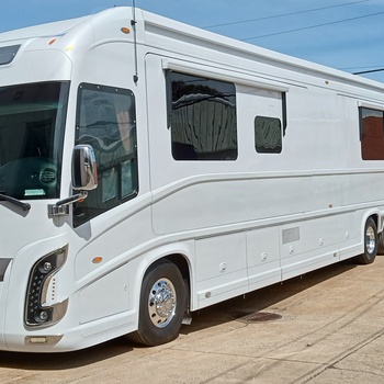 Thumbnail of RV